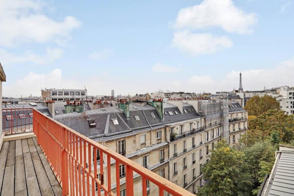 Appartement Penthouse Champs Elysees, Vue Sur Et La Tour Eiffel *